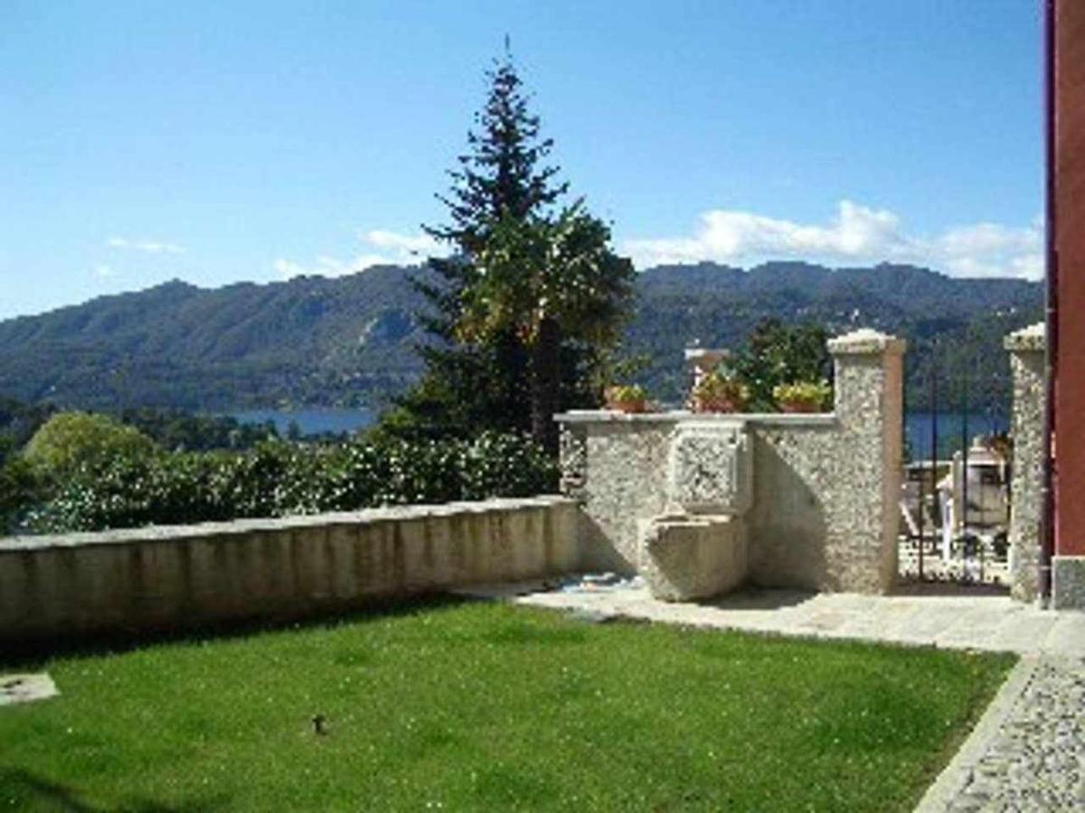 Domus Cusiana Complesso Vista Lago E Piscina Miasino Bagian luar foto